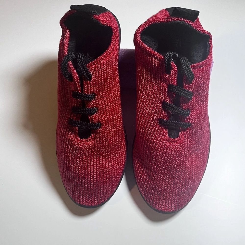 Arcopedico Women’s Athleisure Sneakers US7.5 EU38 A/B Red Mesh Lace Up Vegan